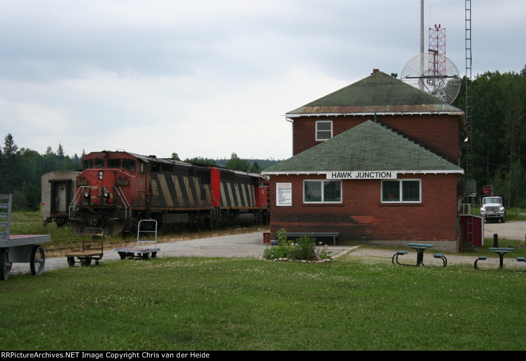 CN 2419